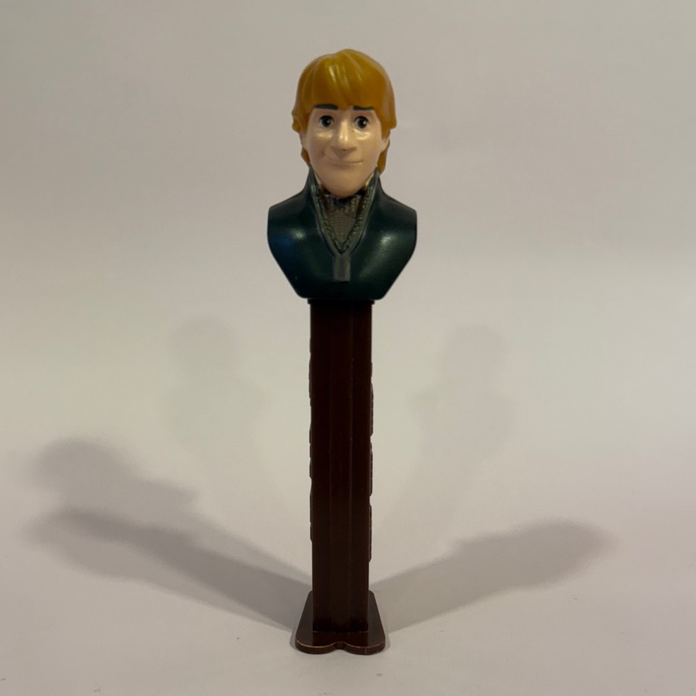 PEZ Candy Frozen 2 Kristoff PEZ Dispenser 4.25” tall Excellent Condition Disney